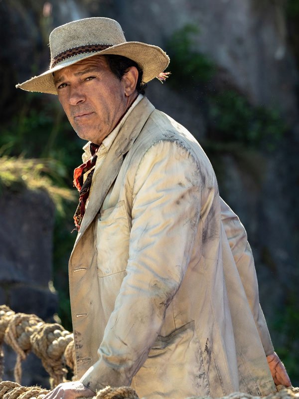 Antonio Banderas Paddington In Peru 2024 Blazer