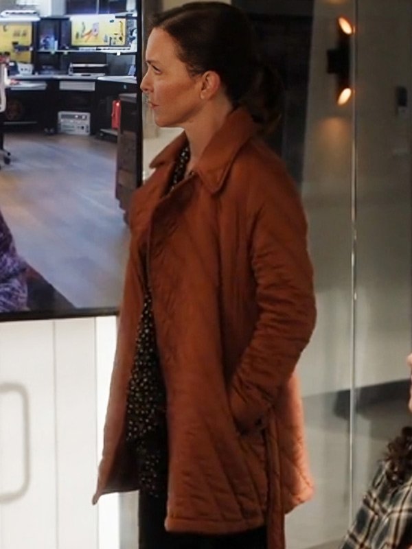 Kelli Williams Found S01 Brown Coat